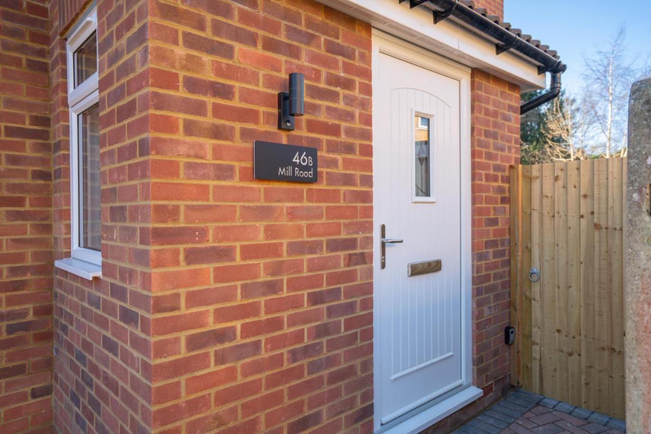 Mill Road First Floor Holiday home Crawley (West Sussex)